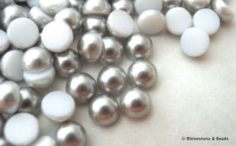 Preciosa Non-Hotfix Pearl Cabochon Light Grey 5mm